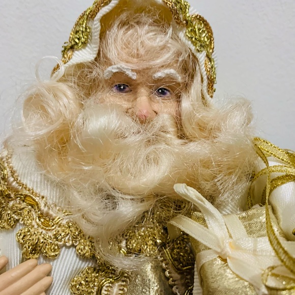 12” Father Christmas Gorgeous in Gold/White - Picture 7 of 13